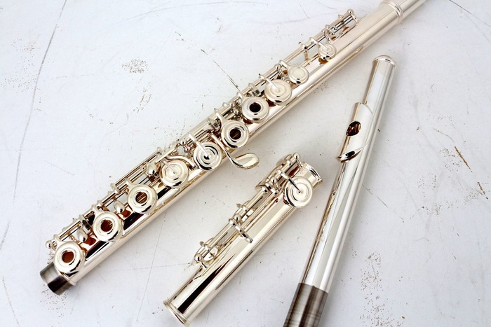 Yamaha YFL-272 flute-04