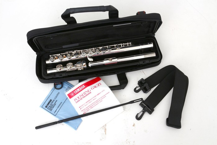 Yamaha YFL-272 flute-07